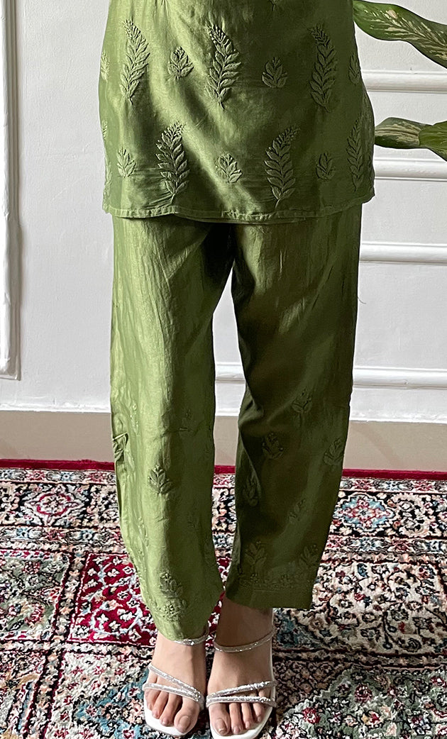 Amreena Women's Lakhnavi Handcrafted Chanderi Silk Chikankari Top And Pant Set - HONC0323051