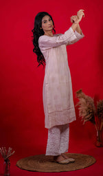 Load image into Gallery viewer, Inaya Women&#39;s Lucknowi Handcrafted Muslin Chikankari Kurti - HONC0202274
