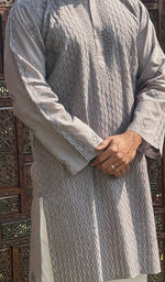 Load image into Gallery viewer, Men&#39;s Lucknowi Handcrafted Cotton Chikankari Kurta -  HONC0114551
