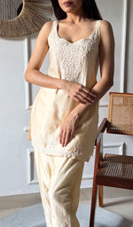 Load image into Gallery viewer, Amreena Women's Lakhnavi Handcrafted Chanderi Silk Chikankari Top And Pant Set - HONC0344994