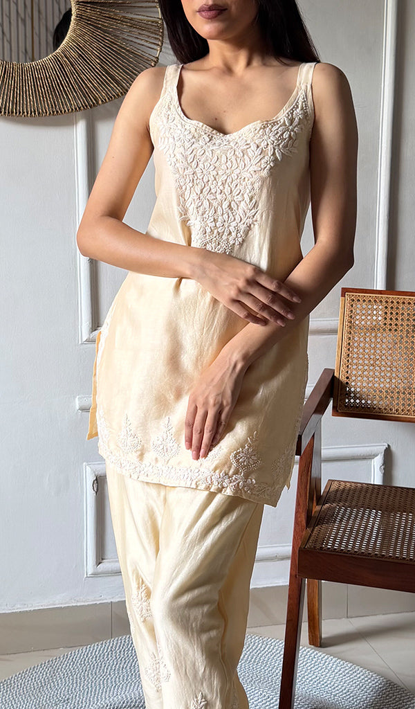 Amreena Women's Lakhnavi Handcrafted Chanderi Silk Chikankari Top And Pant Set - HONC0344994
