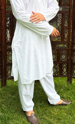 Load image into Gallery viewer, Men&#39;s Lucknowi Handcrafted Cotton Chikankari Kurta - HONC0315299
