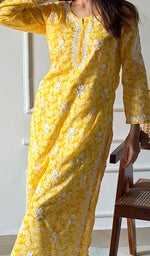 Load image into Gallery viewer, Shagufta Women's Lakhnavi Handcrafted Cotton Chikankari Kurti- HONC0350562