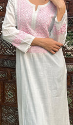 Load image into Gallery viewer, Shabina Women&#39;s Lucknowi Handcrafted Cotton Chikankari Kurti - HONC0231810
