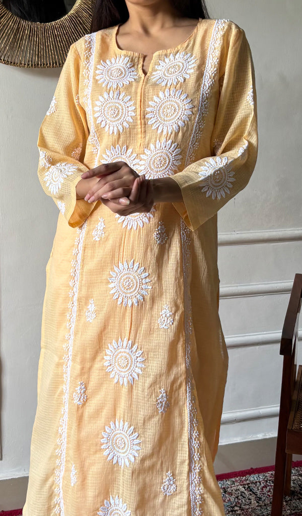 Women's Lakhnavi Handcrafted Kota Cotton Chikankari Kurti - HONC0360457