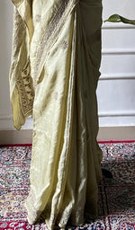 将图像加载到图库查看器中， Women's Lakhnavi Handcrafted Tussar Silk Chikankari Saree - HONC0342572