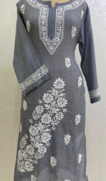 Load image into Gallery viewer, Laveeza Women&#39;s Lucknowi Handcrafted Cotton Chikankari Kurti - HONC0160199
