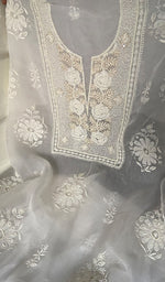 将图像加载到图库查看器中， Lakhnavi 手工制作纯欧根纱 Chikankari 未缝合库尔塔和杜帕塔套装 - HONC0111117