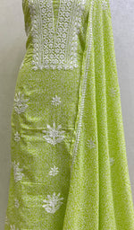Load image into Gallery viewer, Women&#39;s Lakhnavi Handcrafted Mul Cotton Chikankari Kurta And Dupatta Set- HONC0144700