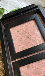 将图像加载到图库查看器中， Handcrafted Chikankari Tray with Two Coasters – Wooden Frame - HONC0295544
