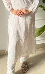 Load image into Gallery viewer, Women&#39;s Lucknowi Handcrafted Cotton Chikankari Kurti - HONC0303600

