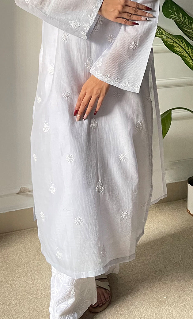 Amayra Women's Lucknowi Handcrafted Maheshwari Mul Chanderi Chikankari Kurti - HONC0300053