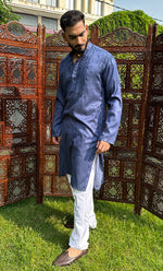 Load image into Gallery viewer, Men&#39;s Lucknowi Handcrafted Cotton Chikankari Kurta - HONC0321514
