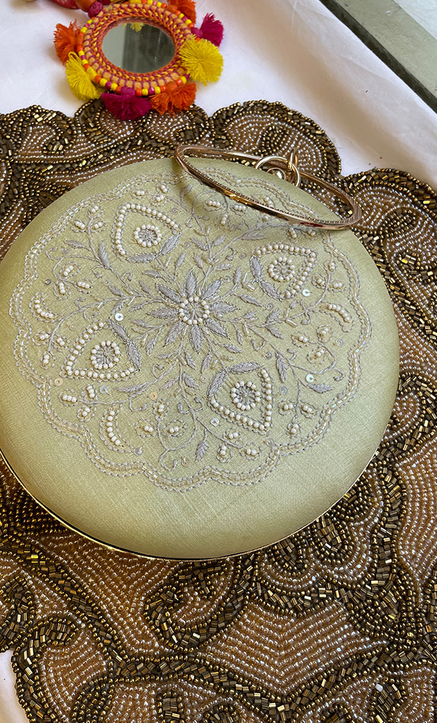 Elegant Floral Chik0ankari Handle Clutch - HONC0313581
