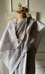 将图像加载到图库查看器中， Women&#39;s Lakhnavi Handcrafted Cotton Chikankari Saree - HONC0320891
