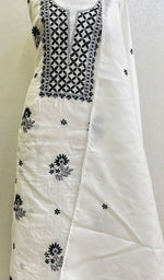 Load image into Gallery viewer, Women&#39;s Lakhnavi Handcrafted Mul Cotton Chikankari Kurta And Dupatta Set- HONC0161740