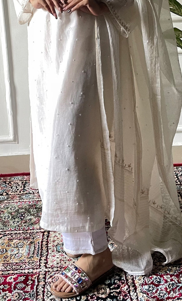 Women's Lakhnavi Handcrafted Mul Chanderi Chikankari Stitched Kurta, Dupatta And Pant Set - HONC0323124