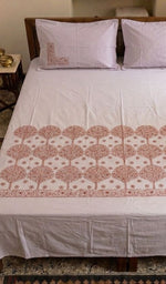Load image into Gallery viewer, Lakhnavi Handcrafted Cotton Chikankari Bedsheet Set - HONC014780