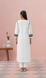 Women's Lucknowi Handcrafted Cotton Chikankari Kurti - HONC090132