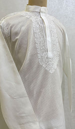 Load image into Gallery viewer, Men&#39;s Lucknowi Handcrafted Cotton Chikankari Kurta - HONC085885
