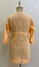 将图像加载到图库查看器中， Lakhnavi 手工制作的 Chikankari 棉质上衣 - HONC0111362
