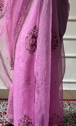 将图像加载到图库查看器中， Women's Lucknowi Handcrafted Pure Organza Silk Chikankari Saree - HONC0321773