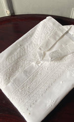 Load image into Gallery viewer, Men&#39;s Lucknowi Handcrafted Cotton Chikankari Kurta - HONC0289319
