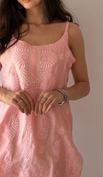 将图像加载到图库查看器中， Amreena Women's Lakhnavi Handcrafted Chanderi Silk Chikankari Top And Pant Set - HONC0373514
