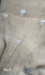 将图像加载到图库查看器中， Women&#39;s Lakhnavi Handcrafted Munga Silk Chikankari Kurta And Dupatta Set- HONC0272992
