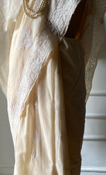Load image into Gallery viewer, Women's Lakhnavi Handcrafted Cotton Chikankari Saree - HONC0317296