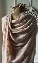 将图像加载到图库查看器中， Women's Lakhnavi Handcrafted Viscose Georgette Chikankari Saree - HONC0317907