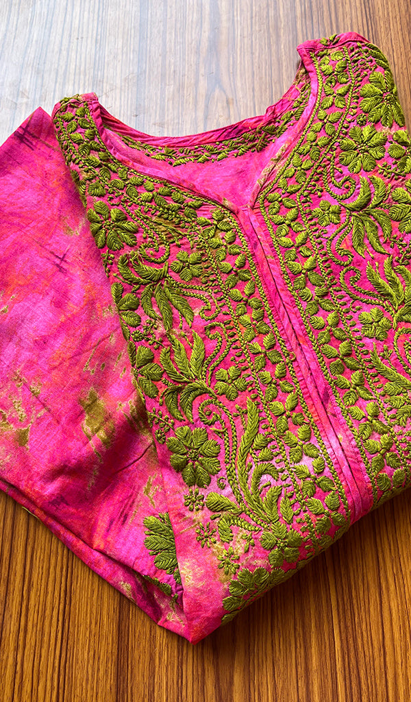 Women's Lakhnavi Handcrafted Cotton Chikankari Kurti - NC5740
