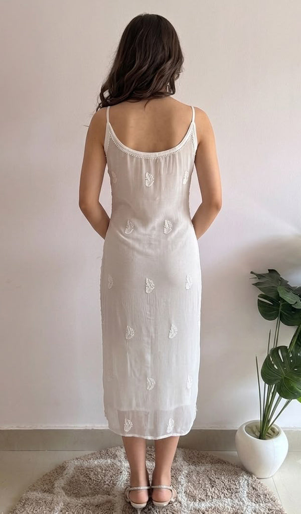 Women's Lakhnavi Handcrafted Viscose Georgette Chikankari Kurti with Slip.- HONC0421570
