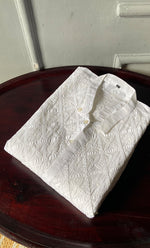 Load image into Gallery viewer, Men&#39;s Lucknowi Handcrafted Cotton Chikankari Kurta - HONC0283972
