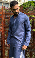 Load image into Gallery viewer, Men&#39;s Lucknowi Handcrafted Cotton Chikankari Kurta - HONC0321514
