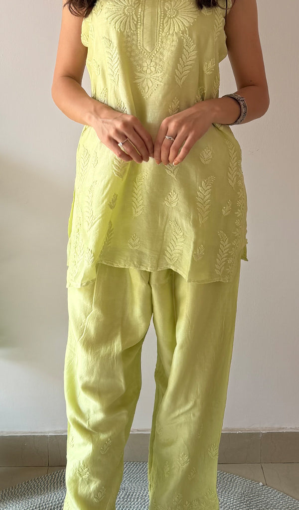 Amreena Women's Lakhnavi Handcrafted Chanderi Silk Chikankari Top And Pant Set - HONC0373448