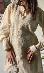 将图像加载到图库查看器中， Women's Lakhnavi Handcrafted Mul Chanderi Chikankari Top - HONC0312897