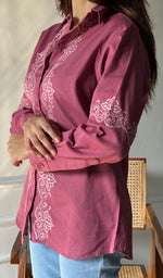Load image into Gallery viewer, Women&#39;s Lucknowi Handcrafted Slub Cotton Chikankari Top - HONC0299127
