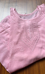 将图像加载到图库查看器中， Women&#39;s Lakhnavi Handcrafted Cotton Chikankari Top - HONC0214053
