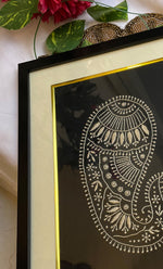 将图像加载到图库查看器中， Premium Chikankari Art Wall Frame – Black &amp; Gold (15 x 11 Inch) - HONC0269467
