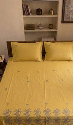 Load image into Gallery viewer, Lakhnavi Handcrafted Cotton Chikankari Bedsheet Set - HONC0379410
