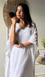 Load image into Gallery viewer, Women's Lucknowi Handcrafted Cotton Chikankari Kaftan - HONC0311105
