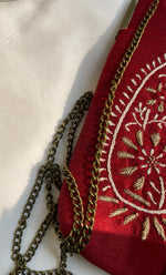 将图像加载到图库查看器中， Chikankari Embroidered Mobile Cover with Metal Frame - HONC0330001
