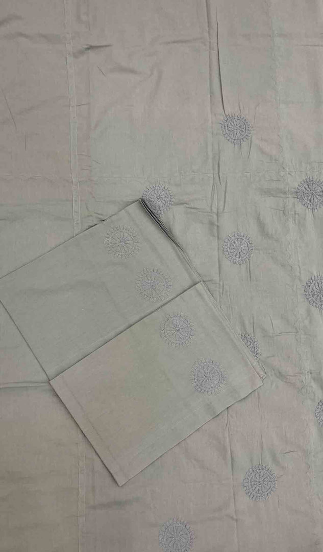 Lakhnavi 手工制作的 Chikankari 棉质床单套装 - HONC043428