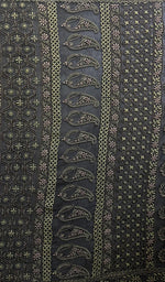将图像加载到图库查看器中， Lucknowi 手工制作的纯欧根纱丝绸 Chikankari 纱丽 - HONC0112561