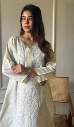 Load image into Gallery viewer, Naira Women&#39;s Lucknowi Handcrafted Cotton Chikankari Kurti - HONC0169053
