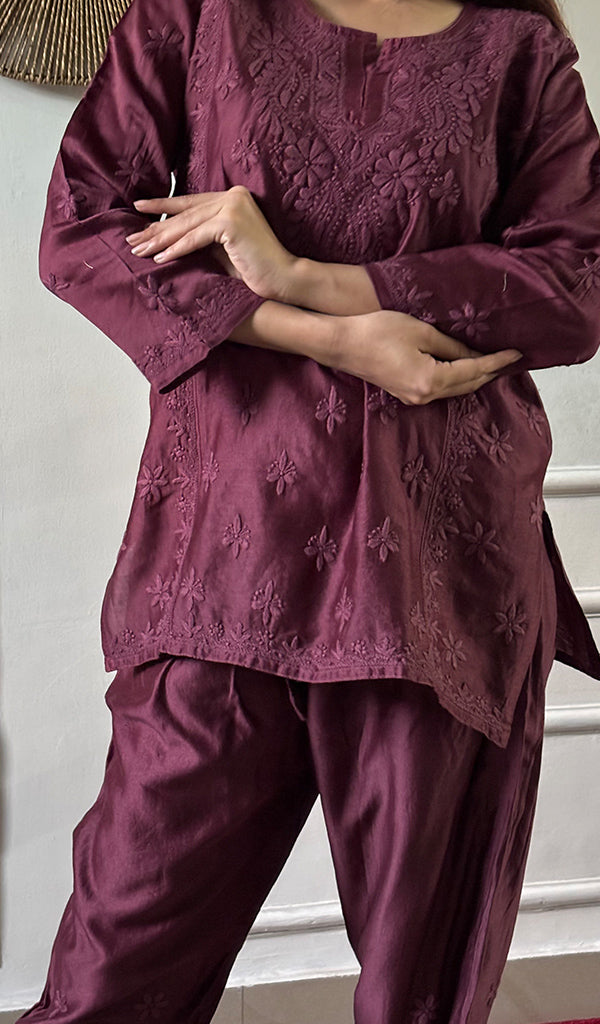 Women's Lakhnavi Handcrafted Chanderi Silk Chikankari Top And Pant Set - HONC0358278
