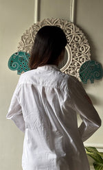 将图像加载到图库查看器中， Women&#39;s Lakhnavi Handcrafted Modal Cotton Chikankari Top - HONC0313721
