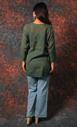 Load image into Gallery viewer, Women&#39;s Lakhnavi Handcrafted Cotton Chikankari Top - HONC0331500
