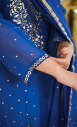 将图像加载到图库查看器中， Shanaya Women&#39;s Lakhnavi Handcrafted Mul Chanderi Chikankari Stitched Kurta, Dupatta And Pant Set - HONC0322417
